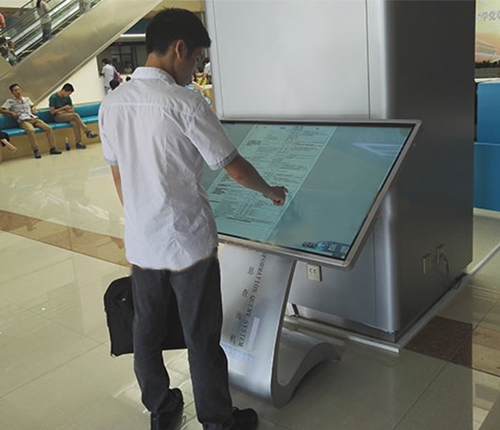 廣州南沙政務(wù)服務(wù)中心觸摸查詢機(jī)